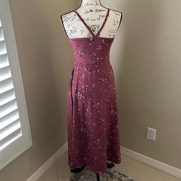 Pact Fit & Flare Midi Dress - Picture 2 of 10